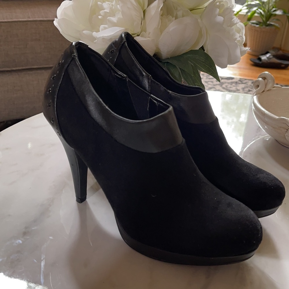 Impo black suede and leather booties